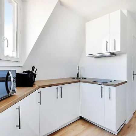 Charming 20m2 - Buttes Chaumont Apartman *