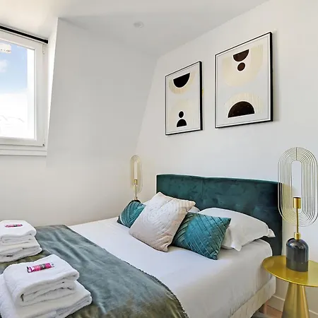 Charming 20m2 - Buttes Chaumont Párizs