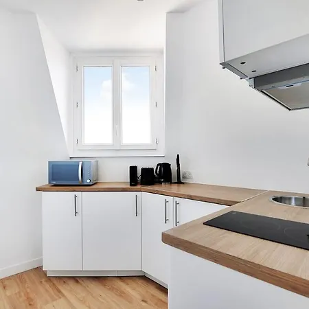 Charming 20m2 - Buttes Chaumont *